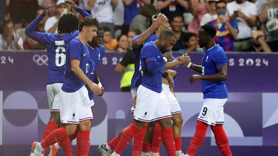 Portugal and Brazil play out classic